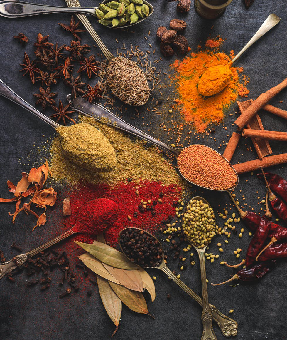 WHOLE & GROUND SPICE